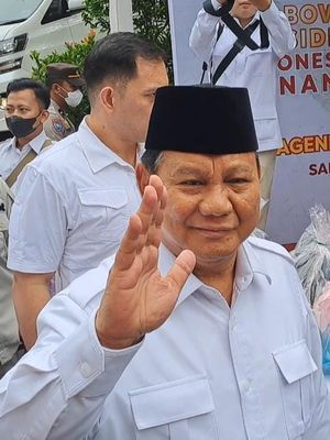 Ketua Umum Partai Gerindra Prabowo Subianto saat menghadiri perayaan hari ulang tahun (HUT) ke-15 Partai Gerindra di Kantor DPP Partai Gerindra, Jakarta Selatan, Senin (6/2/2023). 