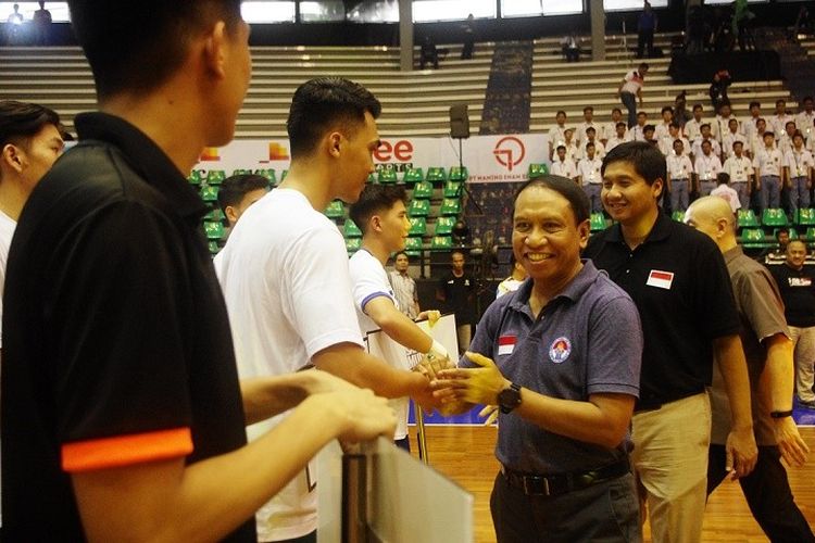 Menpora Zainudin Amali saat membuka Piala Presiden Bola Basket 2019 di GOR Sritex Arena, Solo, pada Rabu (20/11/2019)