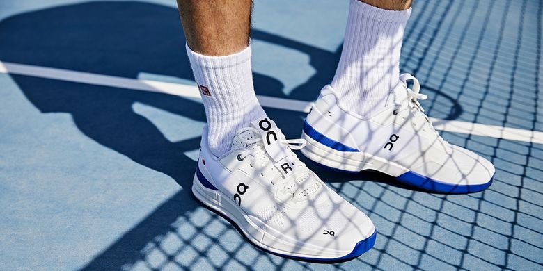 Ini Sepatu Tenis Yang Dipakai Roger Federer Setelah Pulih Dari Cedera
