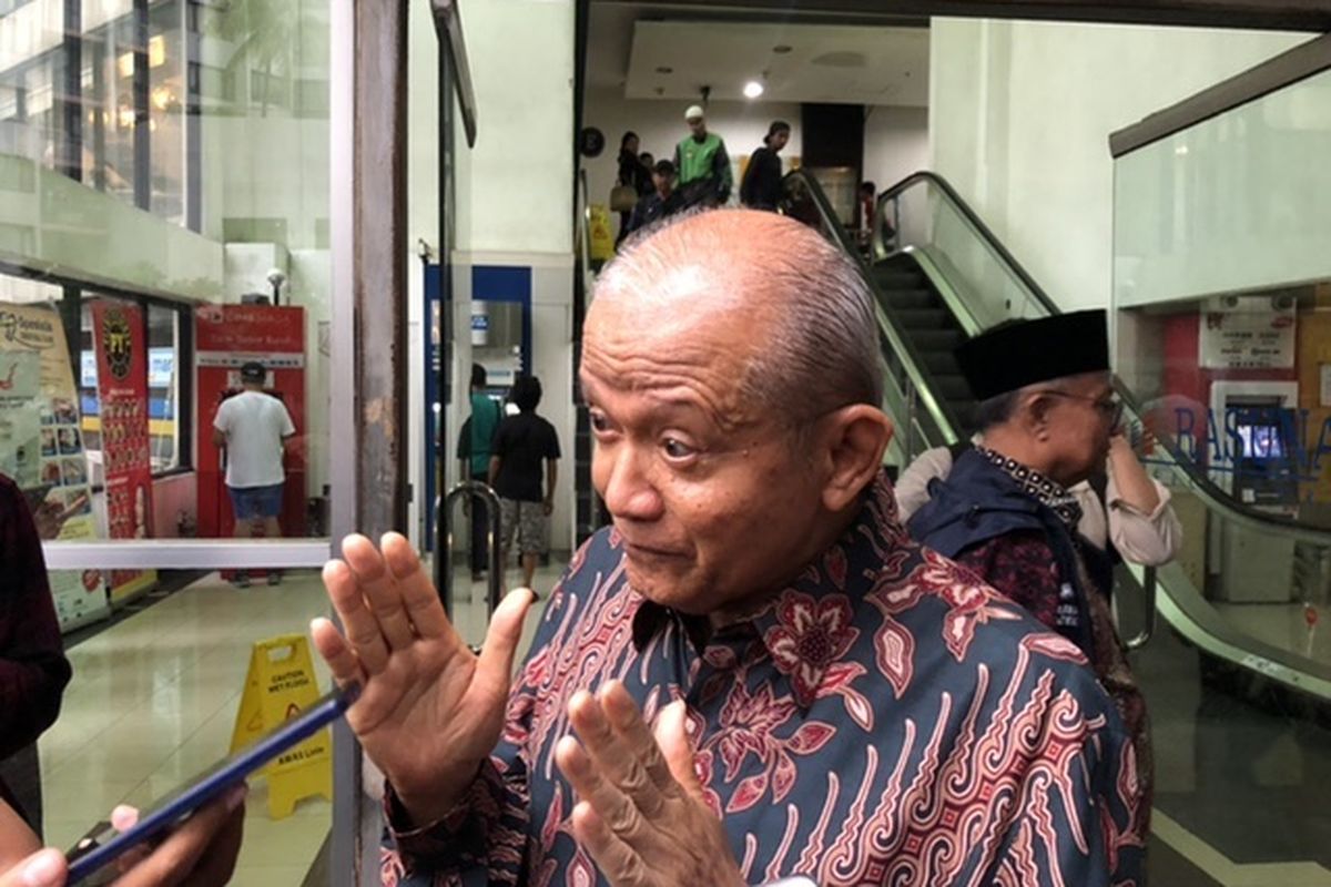 Ketua PP Muhammadiyah Anwar Abbas di Rasuns Said, Jakarta Selatan, Jumat (1/12/2023). 