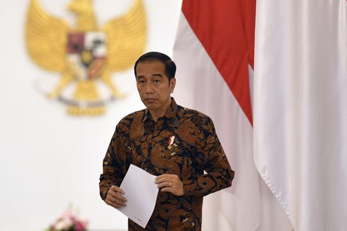 Jokowi: Sopir Taksi, Bus, Truk, dan Kernet Akan Dapat Insentif Rp 600.000 Per Bulan