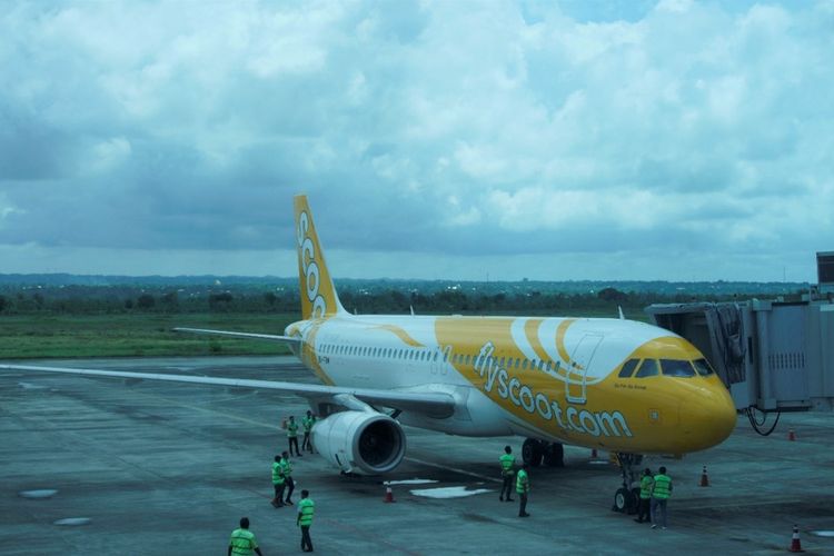 Penerbangan pertama Scoot tiba di Bandara Lombok pada Minggu (16/10/2022).  Scoot meluncurkan penerbangan langsung Singapura - Lombok, yang akan terbang dua kali seminggu.