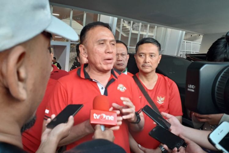 Ketua Umum PSSI, M Iriawan alias Iwan Bule, hadir dalam laga final leg pertama Piala Indonesia 2018 yang mempertemukan Persija Jakarta vs PSM Makassar di Stadion Utama Gelora Bung Karno (21/7/2019).