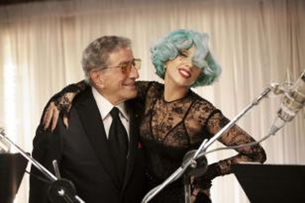 Tonny Bennet bersama Lady Gaga