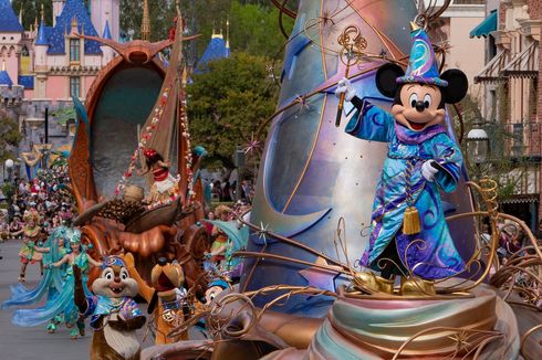 Ini Cara Saksikan Parade Disneyland Saat di Rumah Aja, Ada Tokoh Frozen dan Moana