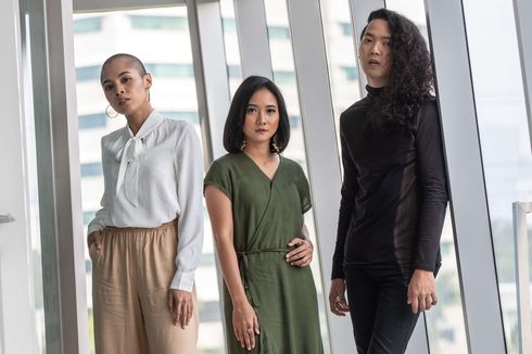 Keberanian Tashoora, Band yang Melek Isu Sosial