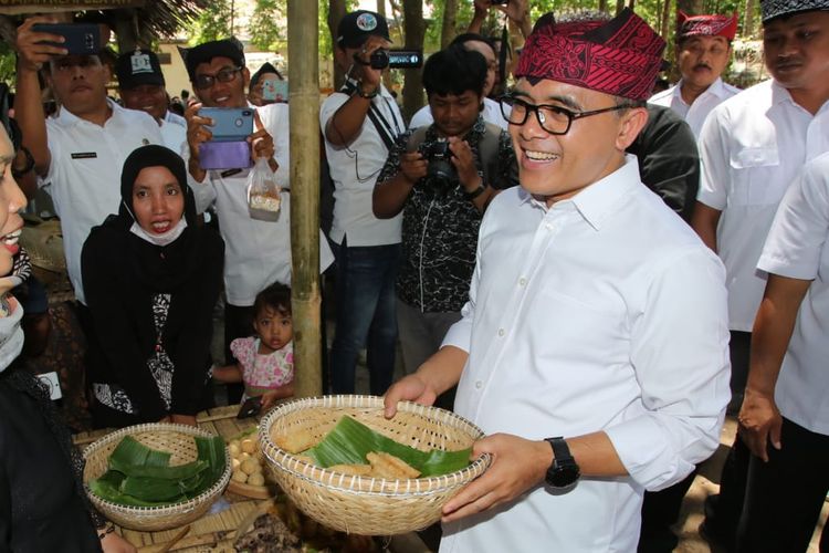 Bupati Banyuwangi, Abdullah Azwar Anas