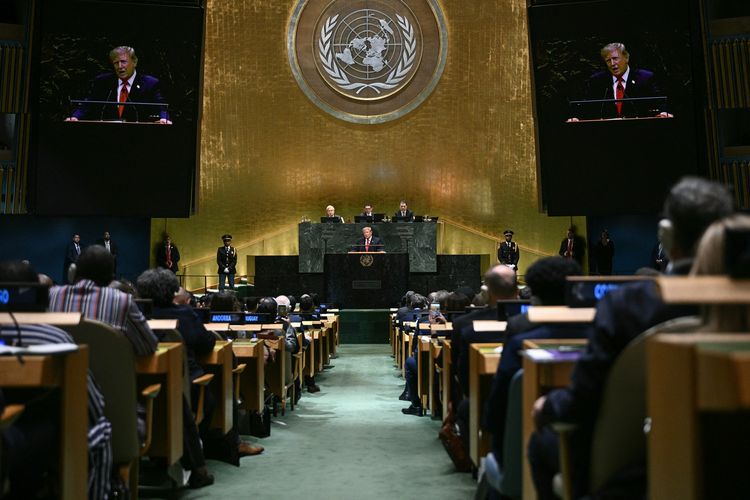 Trump Ancam Iran di Sidang PBB, Pejabat Kedua Negara Justru Bertemu 3 Jam