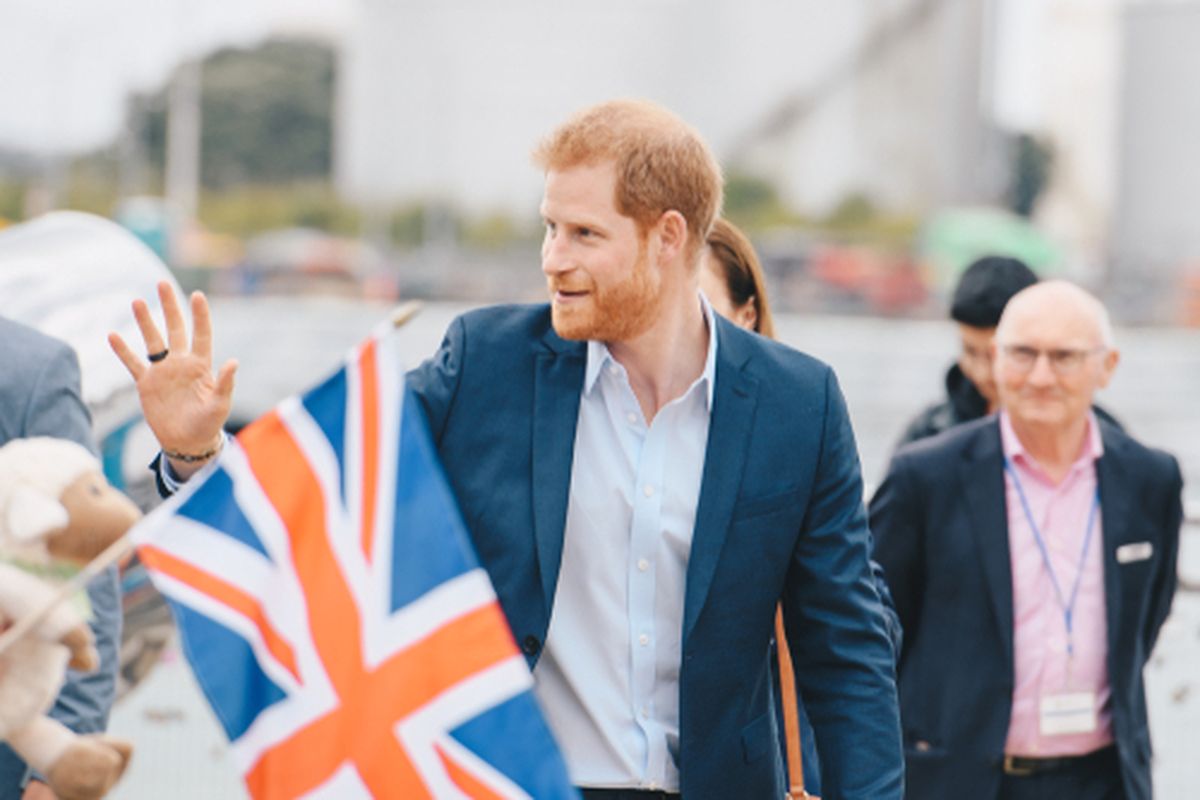 Pangeran Harry ketika mengunjungi Viaduct Harbour dalam kunjungannya ketika tur Selandia Baru di 2018.