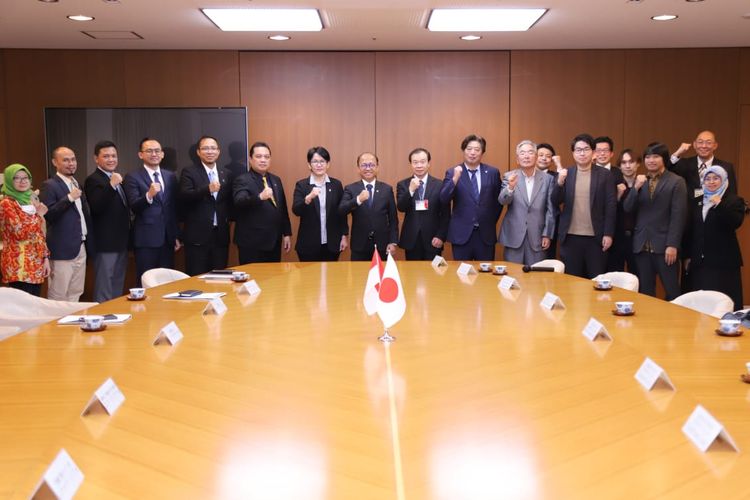 Kementerian Ketenagakerjaan (Kemenaker) mengadakan pertemuan dengan pimpinan perusahaan penempatan yang ada di Prefektur Miyagi, Tohoku, Jepang, Rabu (8/11/2023).
