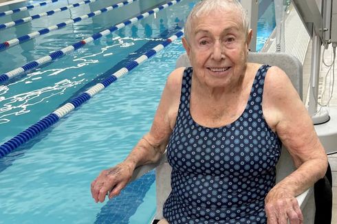 Wanita 104 Tahun Masih Renang Setiap Hari, Diungkap 6 Rahasia Bugarnya