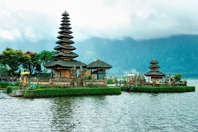 Pura Urun Danu Bratan, Bedugul, Bali