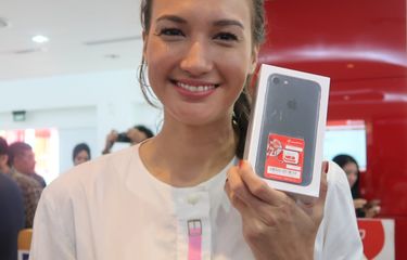 Sejumlah Artis pun Ikut Antre iPhone 7 di Jakarta Halaman all - Kompas.com