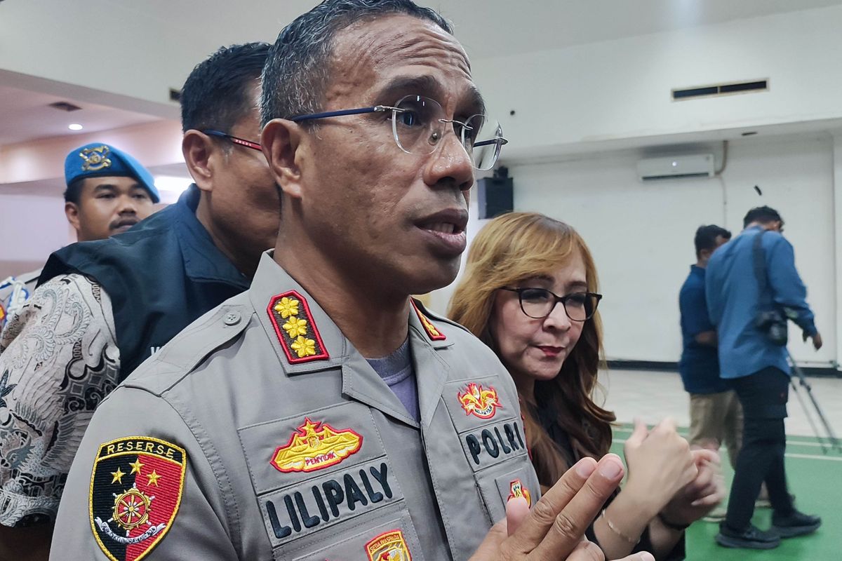 Kapolres Metro Jakarta Timur, Kombes Pol. Nicolas Ary Lilipaly,