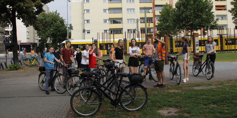 Tembok Berlin di Jerman, Rabu (21/6/2018), memiliki daya tarik menyedot wisatawan domestik dan wisatawan mancanegara.