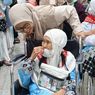 Jemaah Haji Gelombang II Diimbau Pakai Kain Ihram sejak di Embarkasi