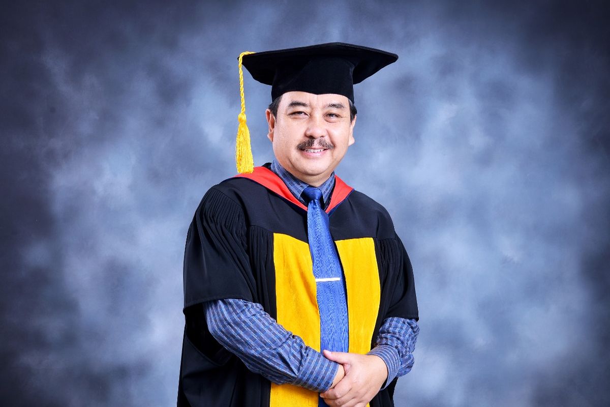 Guru Besar dari Universitas Pendidikan Indonesia (UPI) Prof. Dr. H. M. Solehuddin, M.Pd., MA.