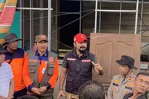 Kemarahan Bupati Aceh Timur Meledak di Blang Seunong, Desak BNPB Putus Kontrak Vendor Huntara