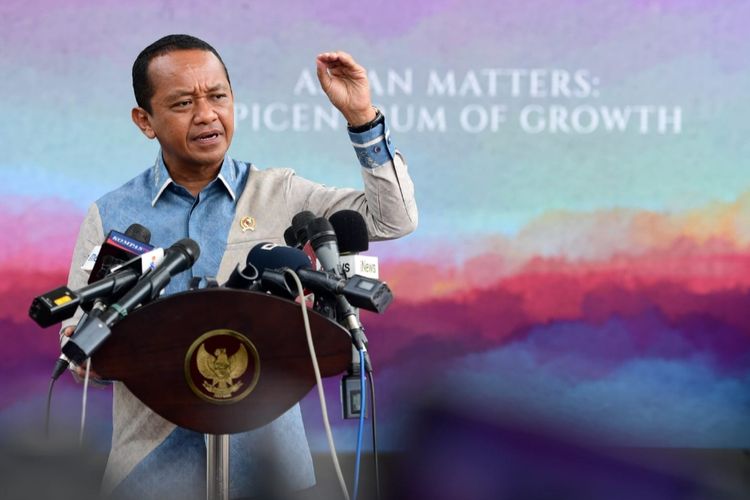 Menteri Investasi/Kepala Badan Koordinasi Penanaman Modal (BKPM) Bahlil Lahadalia mengancam akan mengurangi pemberian insentif jika para investor menyalurkan dananya ke Indonesia lewat negara perantara atau negara ketiga.