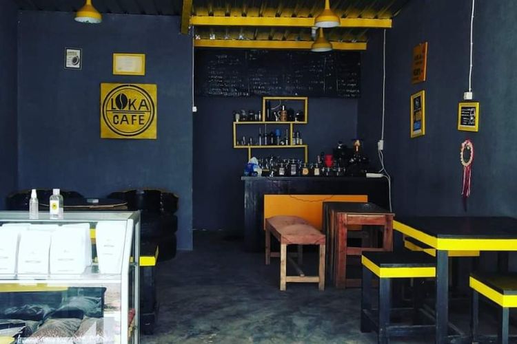 Hajrul Azmi tergerak untuk mengembangkan kopi di Desa Sajak, Sembalun, Lombok Timur, Nusa Tenggara Barat. Azmi sebenarnya adalah seorang guru honorer. Ia pun akhirnya merintis bisnis di bidang kopi dengan mendirikan Loka Coffee.