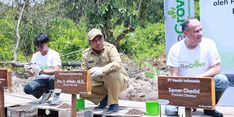 Nestle Indonesia Tanam 30.000 Mangrove di Pesisir  Siak, Alfedri: Sejalan dengan Program Siak Hijau