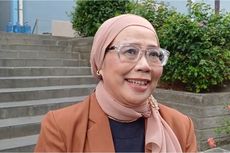 Dapat Suvenir dari Pernikahan Pangeran Abdul Mateen, Dewi Yull: Lapis Emas