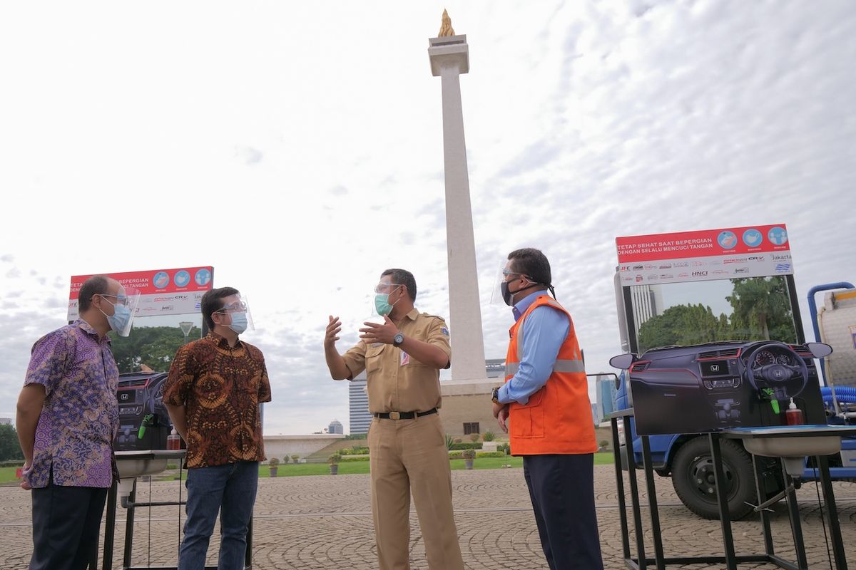 Komunitas Honda donasikan wastafel nirsentuh ke Monas