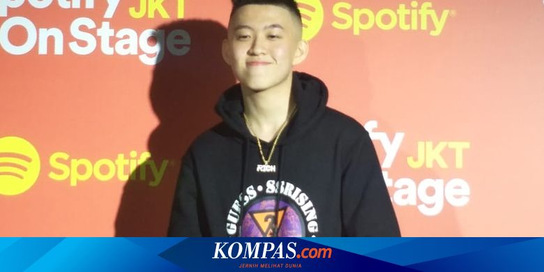Lirik Dan Chord Lagu Dat Tick Dari Rich Brian Lirik Dan Chord Lagu Dat Tick Dari Rich Brian