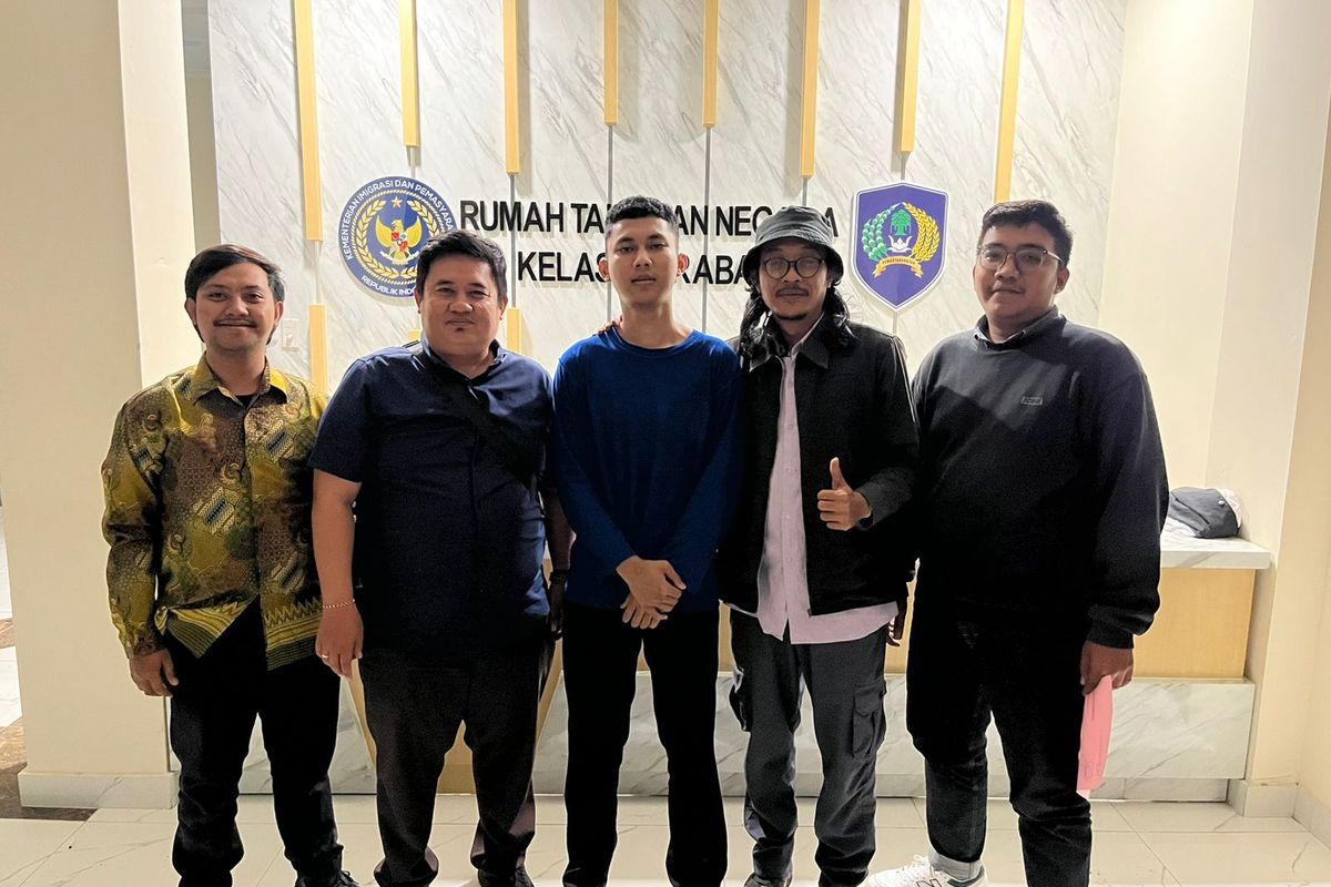 Dzulkifli Bebas, dari Didakwa Berlapis Terkait Pembakaran Gedung ...