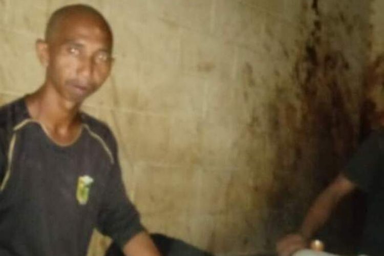 Seorang nelayan WNI asal Kabupaten Wakatobi, La Sihali bersama 7 WNI lainnya ditangkap aparat keamanan Papua Nugini. Ia ditahan di penjara Western, provinsi Daru, Papua Nugini.