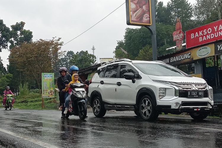 Waspada, Potensi Cuaca Ekstrem di Jalur Puncak Cianjur