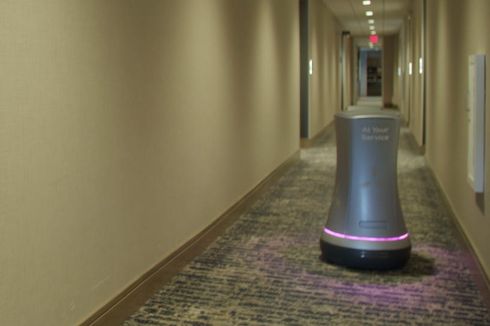 Minimalkan Sentuhan, Hotel di AS Gunakan Robot untuk Layani Tamu
