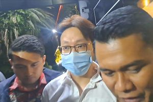 Usai Diperiksa 10 Jam, Richard Lee Digiring ke Ruang Tahanan Polda Metro Jaya