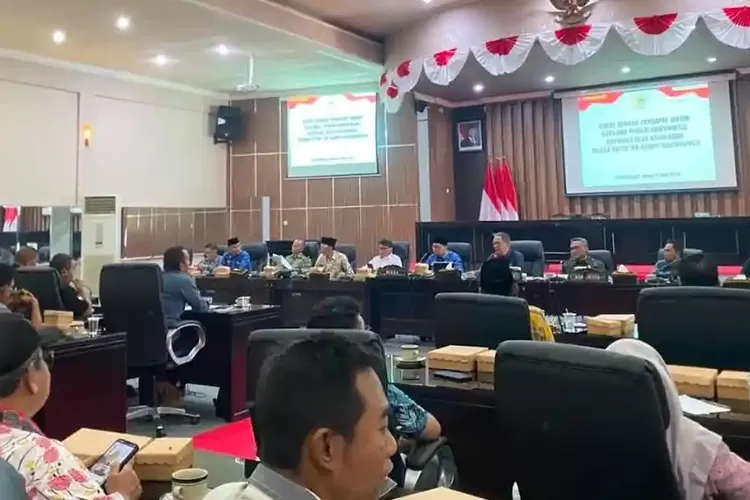 Lahan Gerai di Bondowoso Mandek, Pengurus Koperasi Desa Merah Putih Ancam Demo Besar-besaran