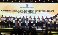 Konsisten Kembangkan Energi Hijau, PLN Group Raih 42 Penghargaan dari Kementerian ESDM