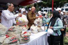 Bantu Jaga Inflasi Pangan, Sampoerna Sediakan 1.000 Paket Sembako Murah