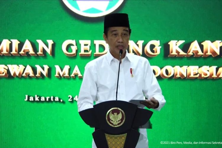 Foto tangkapan layar YouTube Sekretariat Presiden: Presiden Joko Widodo meresmikan kantor pimpinan pusat Dewan Masjid Indonesia (DMI), Jumat (24/12/2021). 