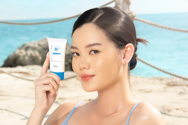 YOU Beauty memberikan inovasi terbaru dengan menghadirkan produk upgraded formula dari sunscreen sebelumnya yakni, Triple UV Elixir.