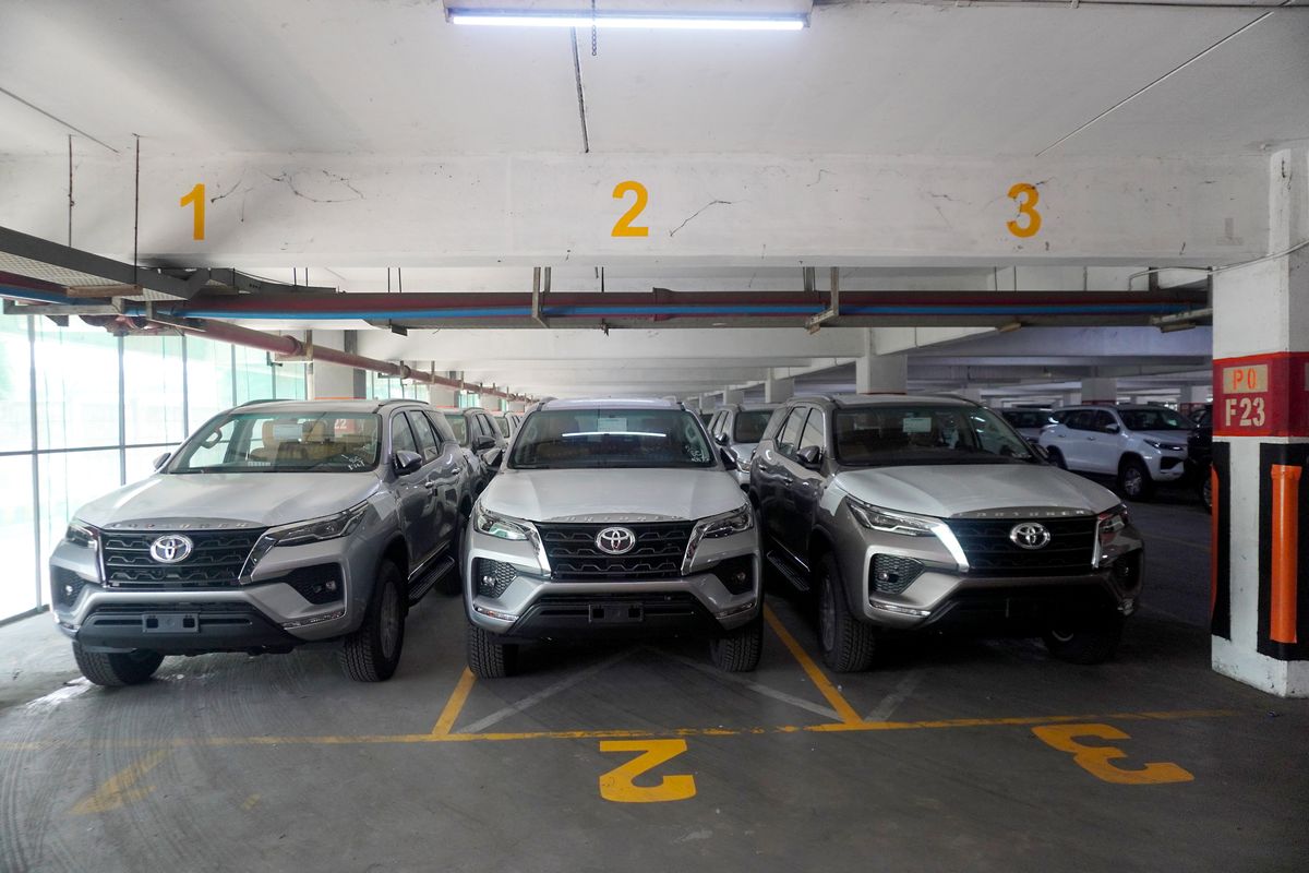 Toyota Indonesia berhasil mengekspor lebih dari 285.000 unit mobil sepanjang 2023 dengan tujuan ke 100 negara di kawasan Asia, Amerika Selatan, Afrika, Timur Tengah, Australia, dan Oceania.
