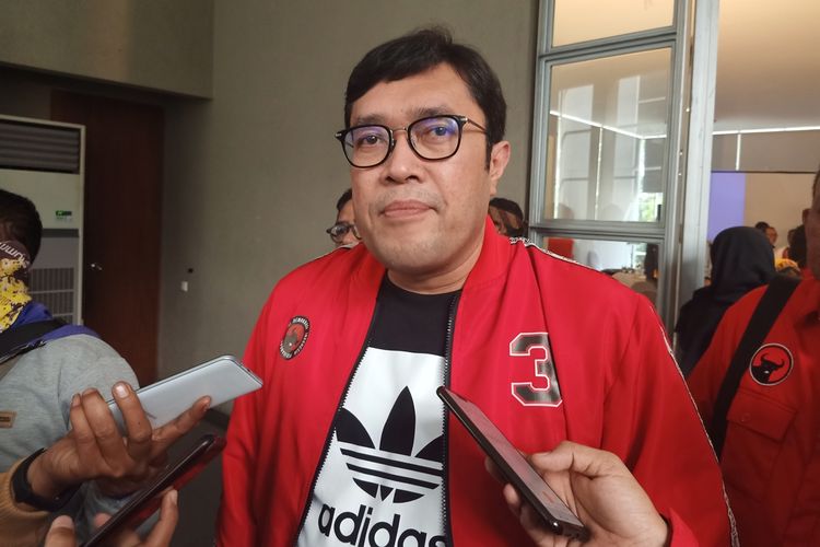 Ketua DPD PDI-P Jawa Barat Ono Surono