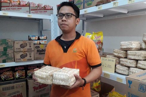 Hingga Saat Ini, Besek Bambu di Pasar Kopro Belum Dapat Peminat