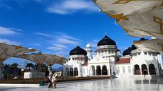 Megahnya Payung Raksasa Masjid Baiturrahman Aceh, Buka Lengkap Setiap Jumat