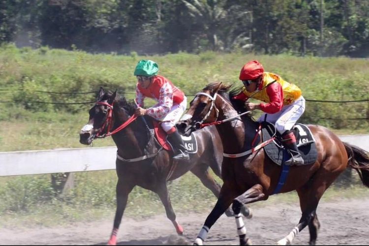 Kejuaraan Nasional (Kejurnas) Pacuan Kuda Pordasi ke-54 Piala Presiden Republik Indonesia terpaksa dibatalkan karena izin dari kepolisian dicabut terkait Covid-19.