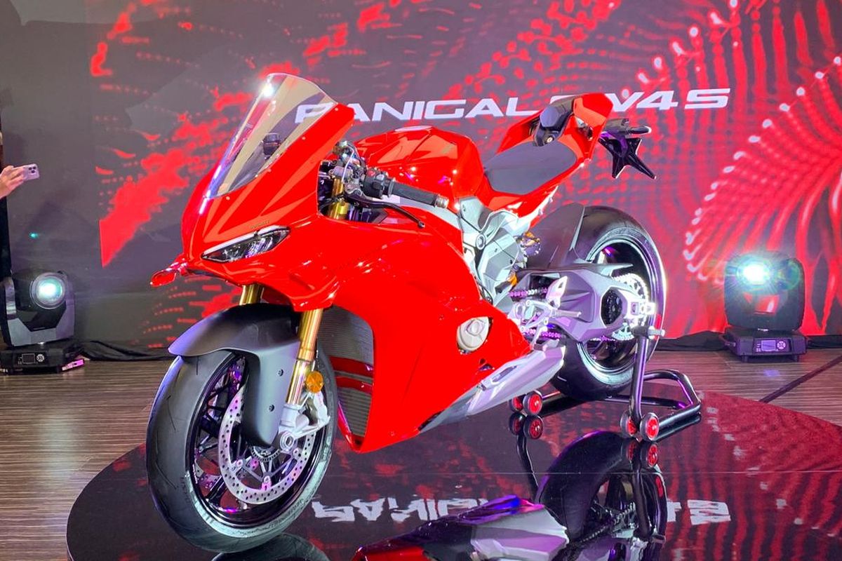 Ducati Panigale V4 S meluncur di Indonesia