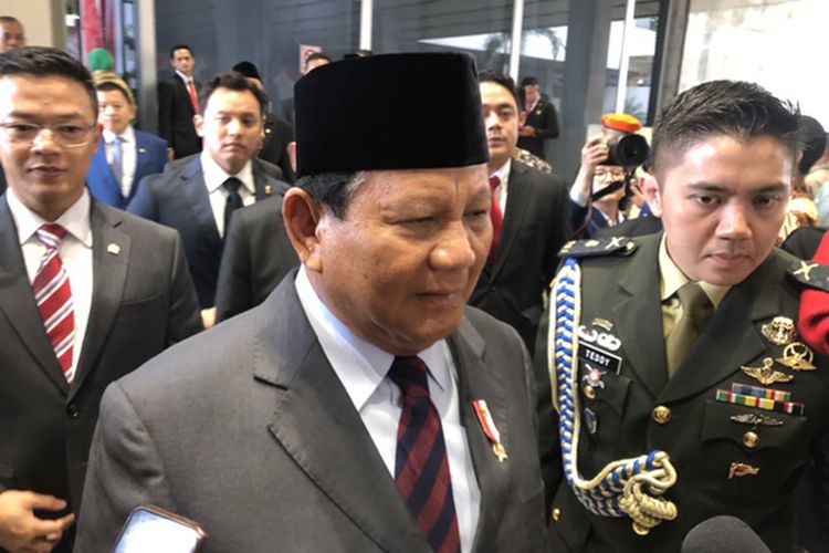 Tak Tersindir Jokowi Singgung Banyak Baliho Pakai Fotonya, Prabowo: Ya Enggak Apa-apa Kan?