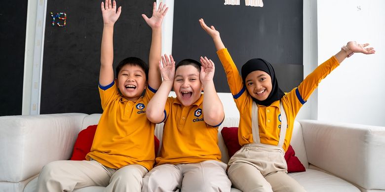 Sekolah Cikal Surabaya, sekolah berbasis komptensi dan personalisasi, di Surabaya.
