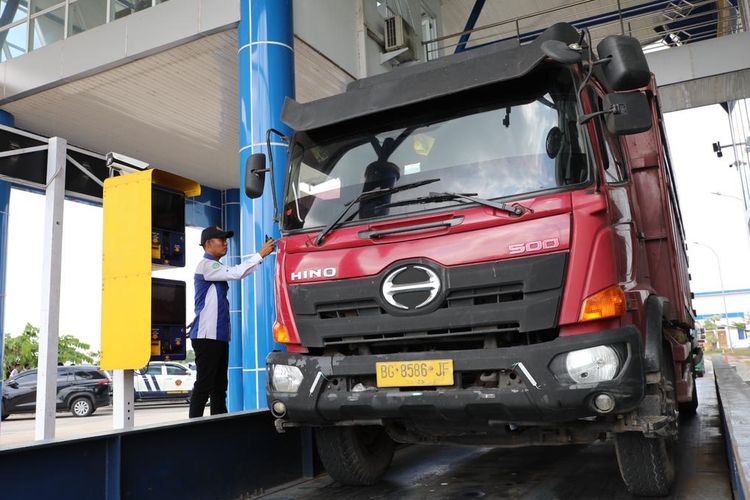 Penindakan truk ODOL