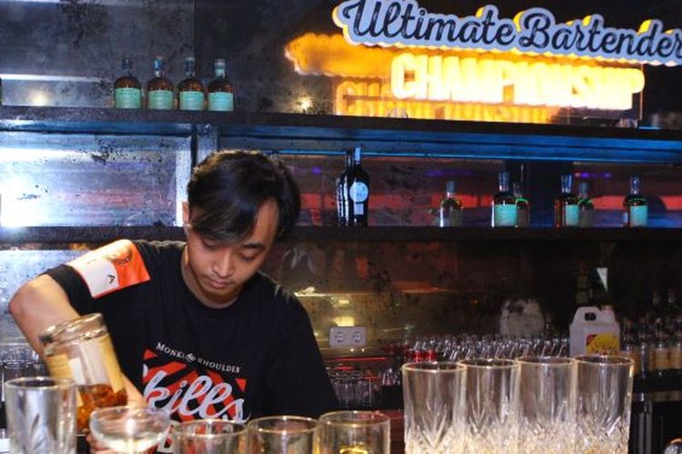 Peserta Ultimate Bartender Championship Gelaran Monkey Shoulder untuk edisi 2022 di Indonesia.