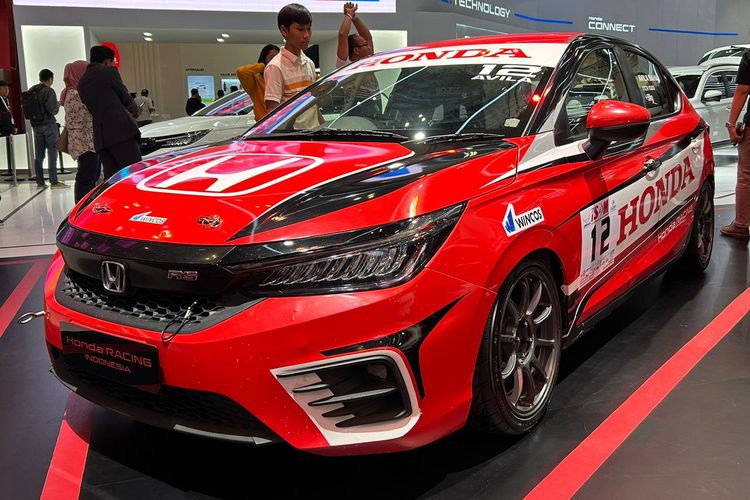 Mobil balap Honda di GIIAS 2023