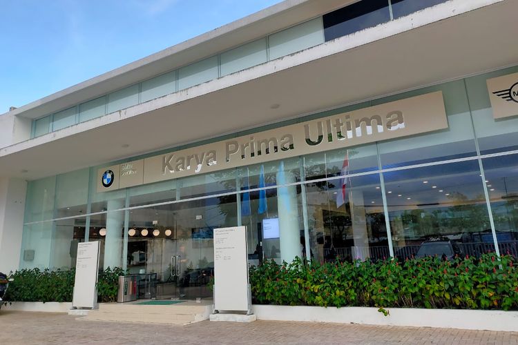 Diler PT Karya Prima Ultima resmikan BMW Classic Partner